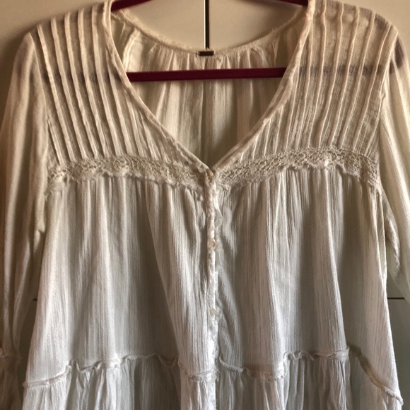 FREE PEOPLE WHITE sweet TOP - Picture 3 of 6